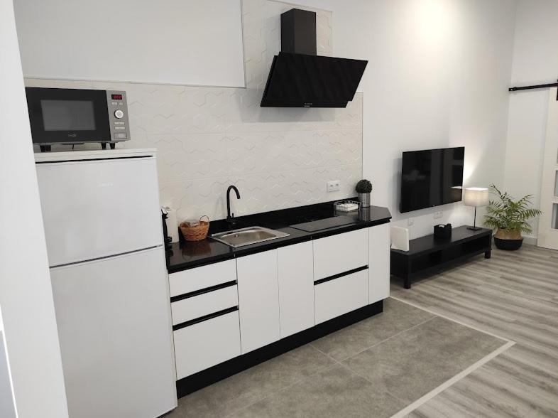 Apartamento Turistico Lyra バエナ エクステリア 写真