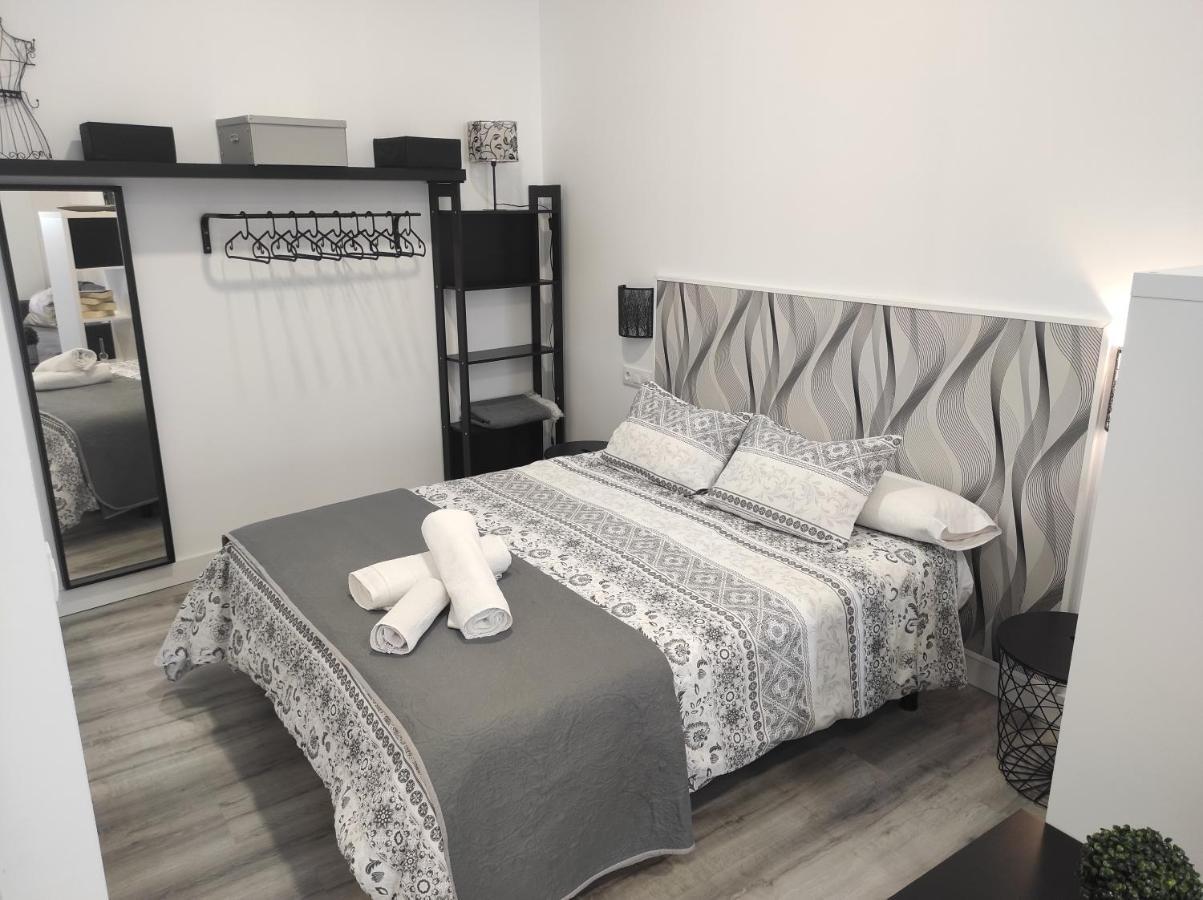 Apartamento Turistico Lyra バエナ エクステリア 写真